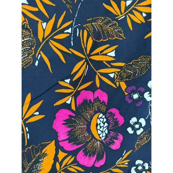 A New Day a.n.d by Andea Blouse Large Floral Sleeveless V-Neck Wrap Top Blue New - Picture 6 of 9